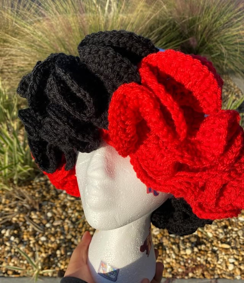 RhiMadeit handmade fiber art